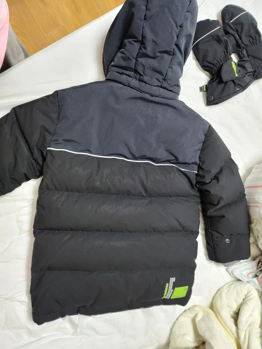 thumbnail-4